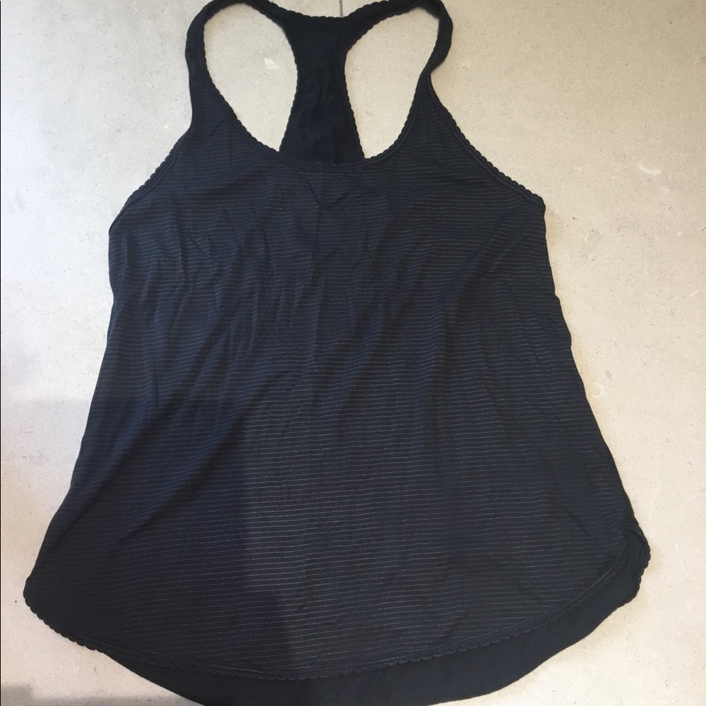 Lululemon workout tank